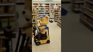Supermarket Mayhem!#Slapstick #Comedy #Cute #Chaos #WorkFail #Oops #Bear #FunnyVideo #Supermarket