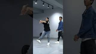 Learning tough dance moves made EASY! 💃🕺