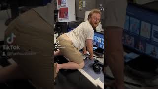 you'll save yourself a headache #lifeprotip #gaming #techtoktips #funny #Shorts