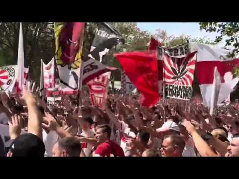 Cannstatter Kurve mit Fanmarsch - VFB Stuttgart 5:0 VFL Bochum zum Bundesliga Auftakt!