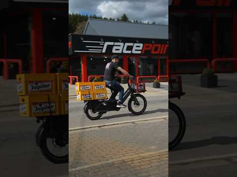 With the Specialized Porto, you really can carry anything! #dontdrinkanddrive #specialized