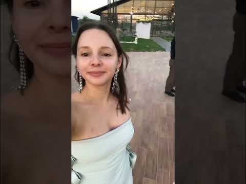 pov: your friend's wedding had light green dress code #wedding #greendress #weddingguestlook