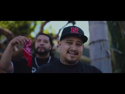 Pacs Gutta ft. Roxy - mask down