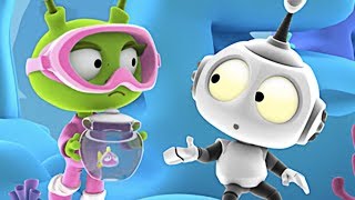 Learn Animals | Rob Discovers A Fish | Preschool Learning Videos | Rob The Robot