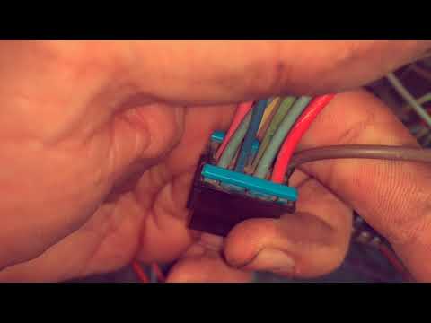 Skoolie build #13 Fuse box, dash cluster, electrical and more…