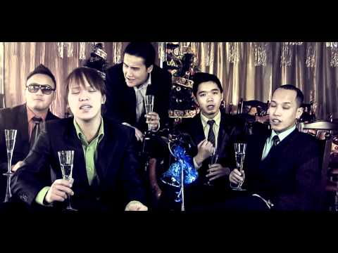 S4 ft Beat Box Bachka - Christmas medley [Official Music Video]