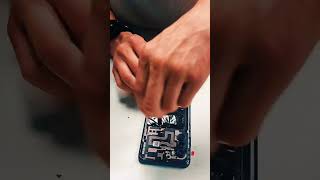 Check out this quick timelapse of a phone repair in action here at Expert PC.
