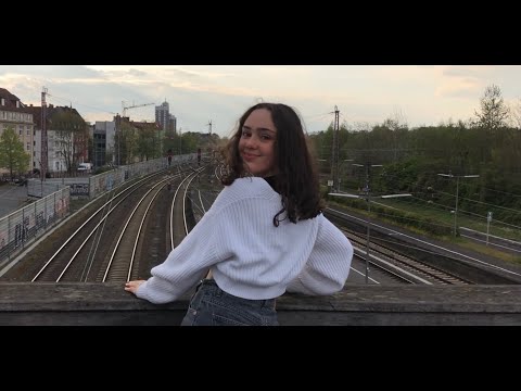Yeliz Sever - unexpected love (Video)