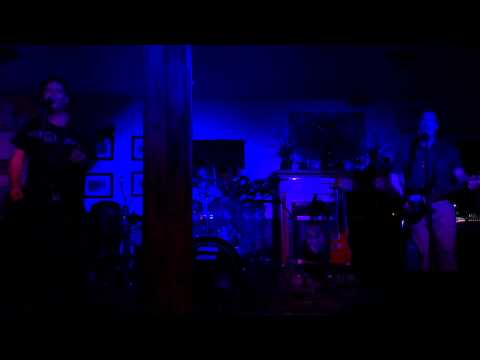 [Clip] Front Street @ Inn at Leeds - It's the End of the World