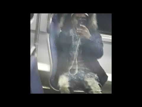 Flippin and rippin - Black Ahk