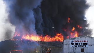 Watch A Raging Four-alarm Fire At Warehouse Near Downtown Fresno, California