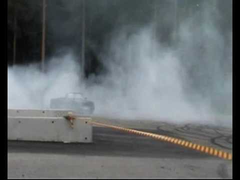 Sawo Karjala Burnout Party E30 325 Cabrio