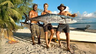 4 Weeks in the Worlds Most Dangerous Paradise