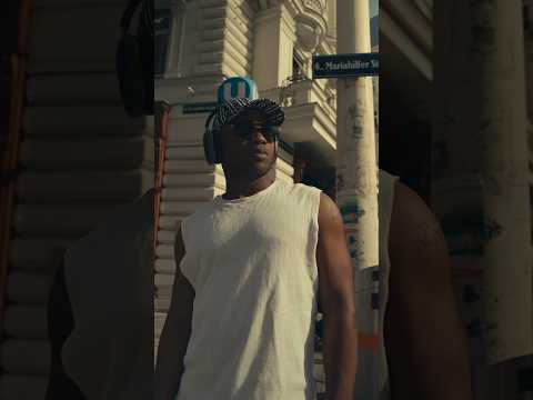 Summer time #viral #slowmotion #videoloop #fashion #style #shorts