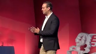 Terence Mauri | Beyond Disruption | Hack The Future | Keynote Speaker | SpeakInc