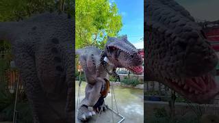Dad Turns Into Dinosaur to Scare Kids #shortsvideo
