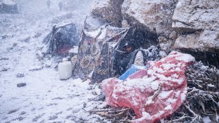 Inside Dolpa’s Coldest Region|A Family’s RealExperience Living in Nature|Snowy Shelter Campside Cave