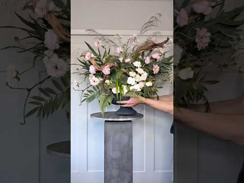 Messy. Wispy. Beautiful. Watch Me Build This Wildflower Arrangement #flowers