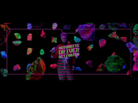 La Roux - Automatic Driver (official video)