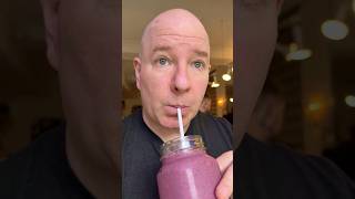Wise Town Café in Ottawa | Berry Smoothie review