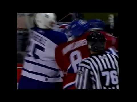 Kovalev throws massive elbow on Darcy Tucker (2006)