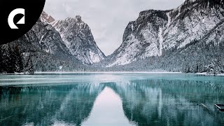 Dream Cave - Valiant (Royalty Free Music)