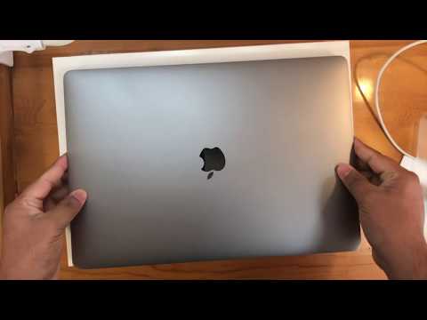 2018 Macbook Pro 2 minutes Unboxing