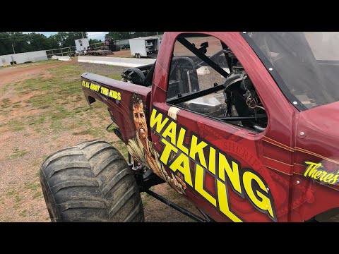 Walking Tall Monster Truck 2