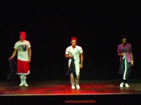 CEY | Rehearsing "Michael Jackson Dance Show" LIVE - Why you wanna trip on me