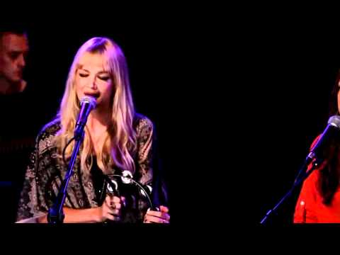 The Pierces - Come As You Are (Nirvana Cover)