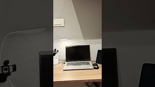 Hybrid work essentials:clean and calm#wfh #workfromhome#homeoffice#hybridwork#desksetup#modernoffice