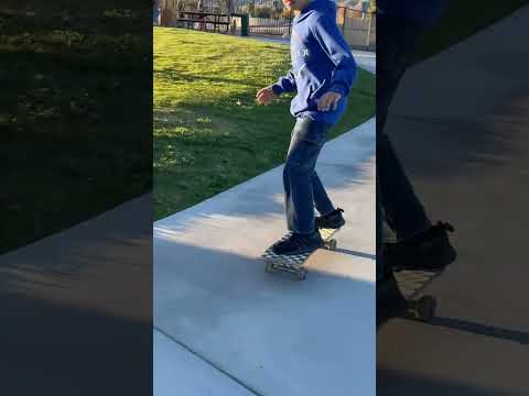 skater boi 🛹 #springbreak2024  #skater #fun #wheels #skaterboy #trendingshorts #park