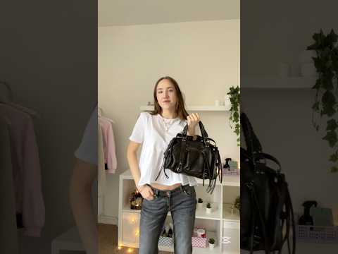dressing up as *SCANDI GIRL* 🌟✨🪽 #scandinavianstyle #outfitideas #goviral