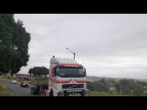 Volvo FH13 straight piped exhaust sound