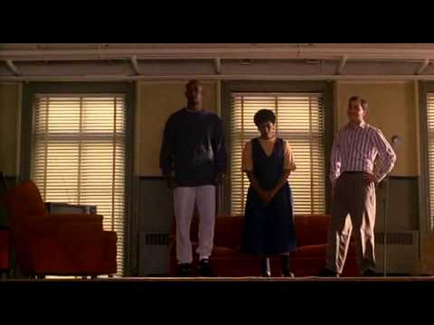 Major Payne buscando trabajo- Latino