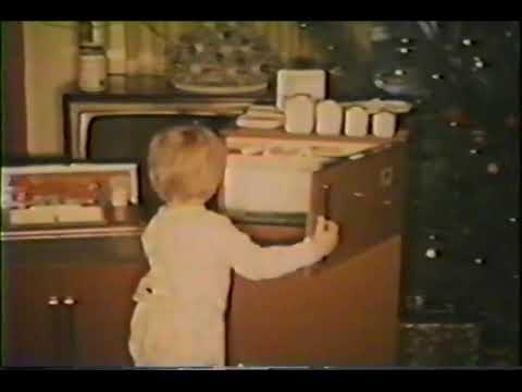 Christmas 1966 What it Was Like in Suburban America (8mm footage)