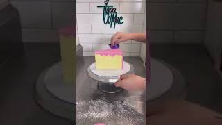 A cake that only looks two-dimensional 🍰