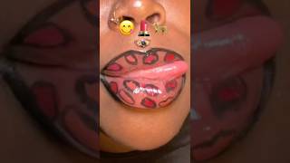Emoji Lip Combo 😋💄🐆 #lipcombotutorial #vitamasques #kimieye #nyxcosmetics #lipmakeup #lips #pink