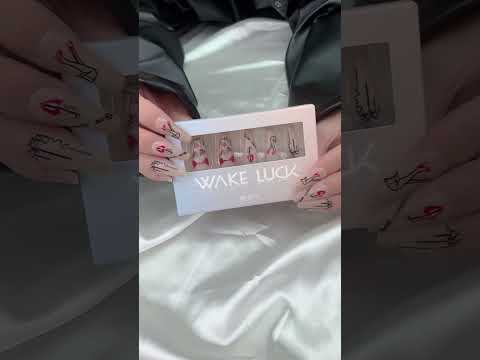 WakeLuck薇萊可丨 在忙碌之中，還有什麼意料之外！