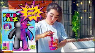 POUR PALZ FUN! Let’s pour paint 🎨 #painting #fun #creative #colour 