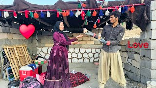 Love in nomadic life, building a house of love in the mountains ♥