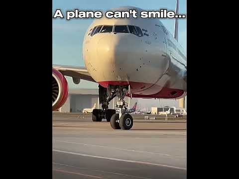 A plane can't smile... #airplane #aviation #plane #airbus #boeing #airlines #avgeek