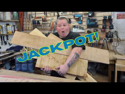 Free skip wood haul! (AMAZING FINDS)