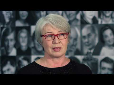 Олена Салата. Дивись Українське