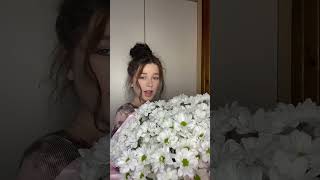 Inst👉🏻yana_kovalyuk #flowers #aesthetic #softvibes #simplethings #lifestyle #mood #flowers #vibes