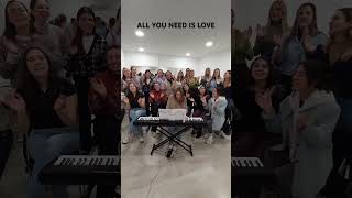 All you need is love 💛 #cover #music #singing #harmony #musica #allyouneedislove #laraland