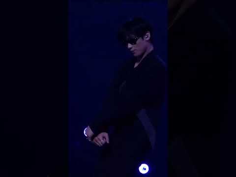 You’re so damn hot fr, Juyeon #juyeon #theboyz