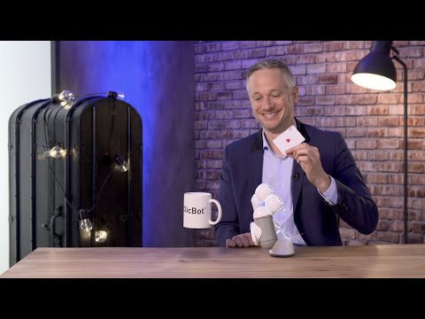 Magic trick exposed by a robot