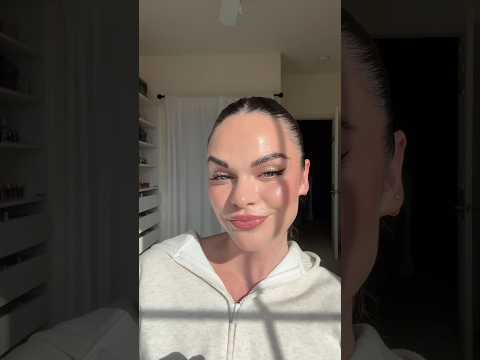 makeup routine when i can’t think of anything else to do! #makeup #makeuproutine #easyglam #glam