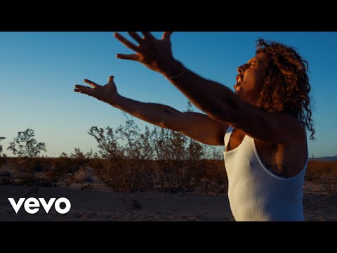 Keli Holiday - rollercoaster eyes
